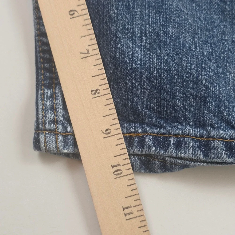 Levi's 550 Denim Shorts Mens 30 Blue Relaxed Fit Medium Wash Cotton 5-Pocket Y2K